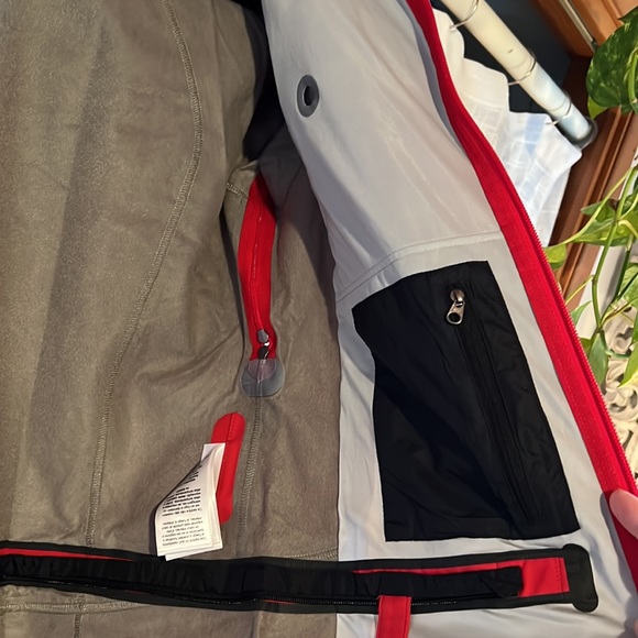 Mountain Hardware 🎿 ski/snowboarding 🏂 jacket/shell - Picture 8 of 12